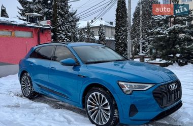 Audi e-tron  2019