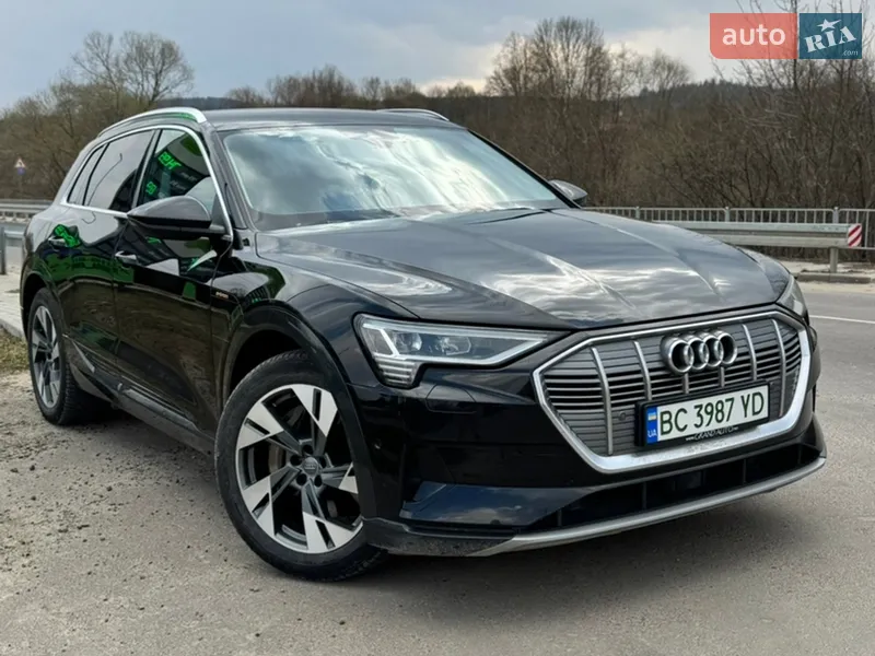 Audi e-tron