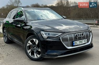 Audi e-tron  2019