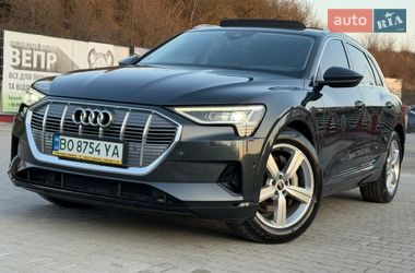 Audi e-tron  2020