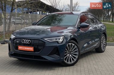 Audi e-tron  2020