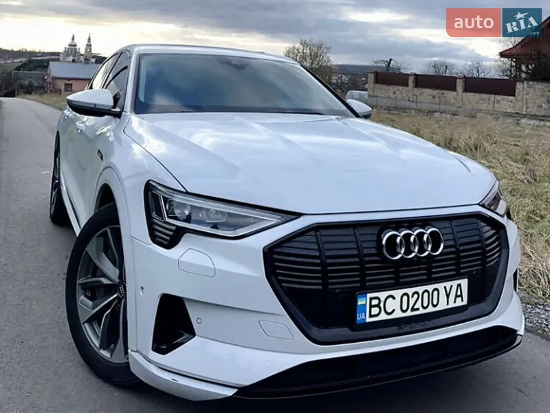 Audi e-tron 2021