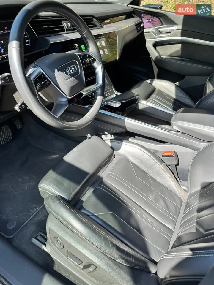 2020 Audi e-tron - мініатюра 5