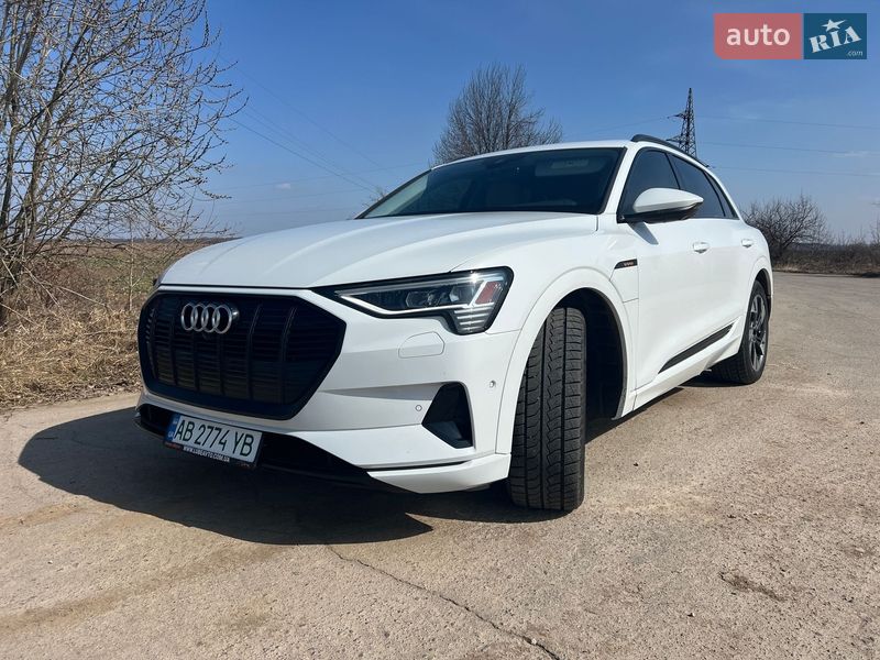 Audi e-tron
