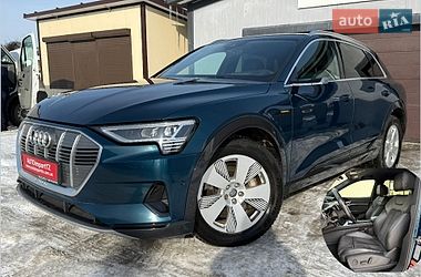 Audi e-tron  2020
