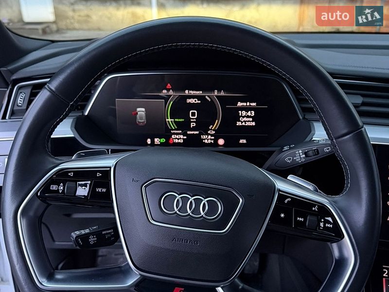 Внедорожник / Кроссовер Audi e-tron 2019 в Полтаве фото 10 Внедорожник / Кроссовер Audi e-tron 2019 в Полтаве