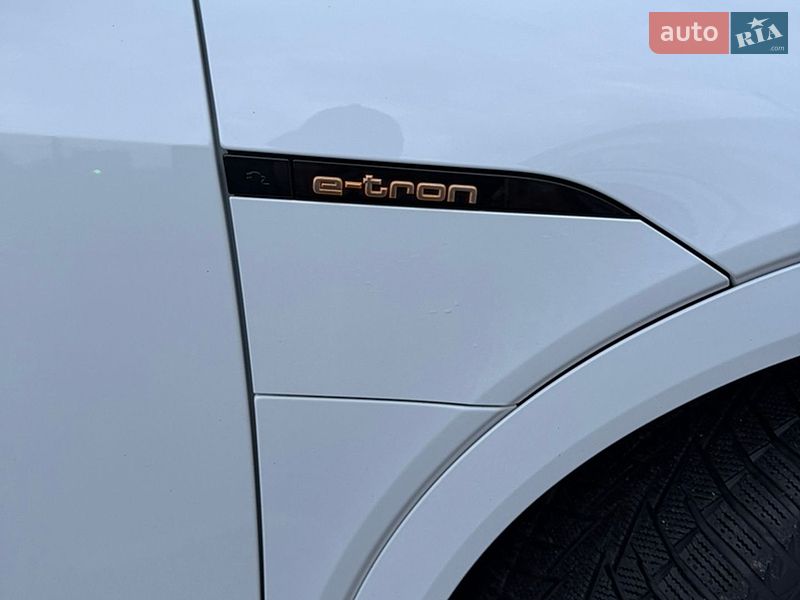 Внедорожник / Кроссовер Audi e-tron 2019 в Полтаве фото 26 Внедорожник / Кроссовер Audi e-tron 2019 в Полтаве