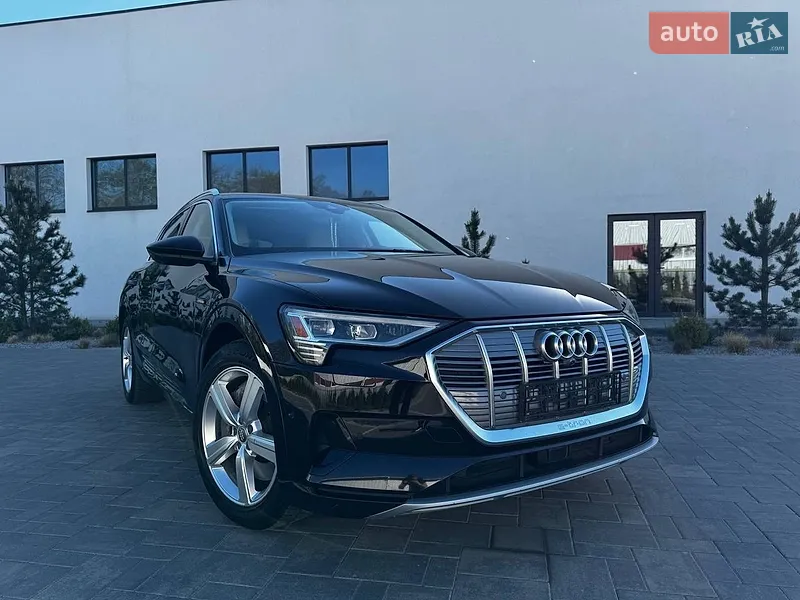 Audi e-tron