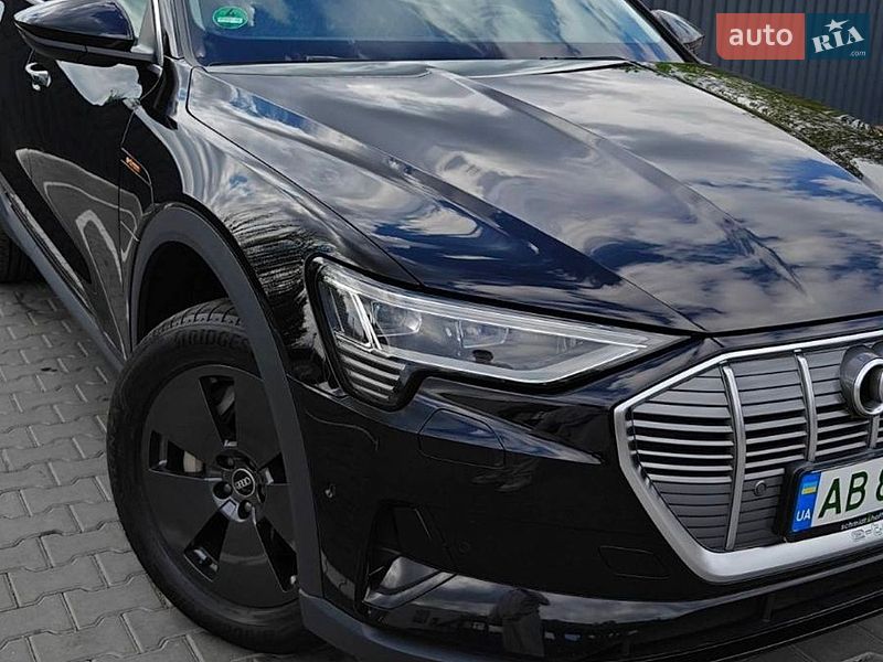 Внедорожник / Кроссовер Audi e-tron 2021 в Виннице