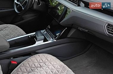 Внедорожник / Кроссовер Audi e-tron 2021 в Виннице
