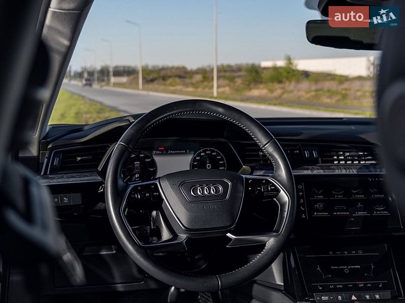 Внедорожник / Кроссовер Audi e-tron 2021 в Виннице