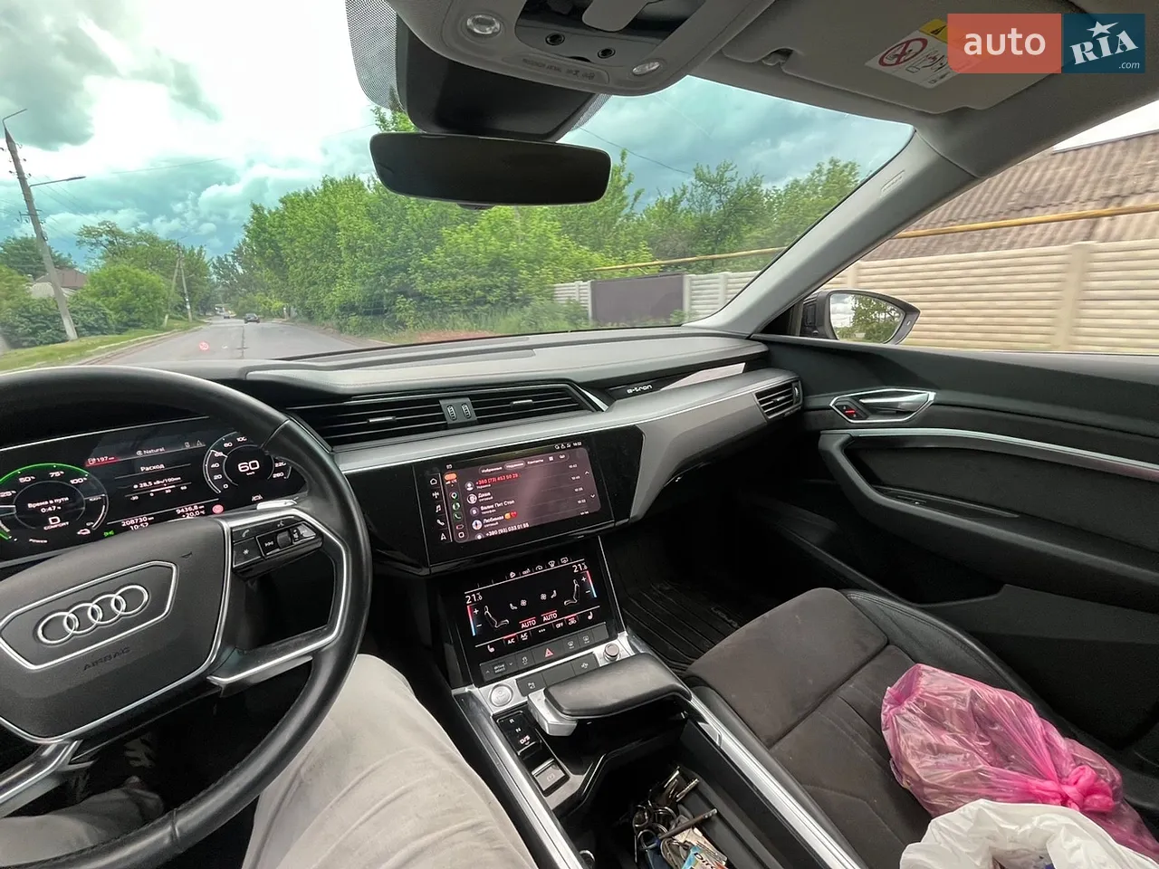 2019 Audi e-tron - мініатюра 5