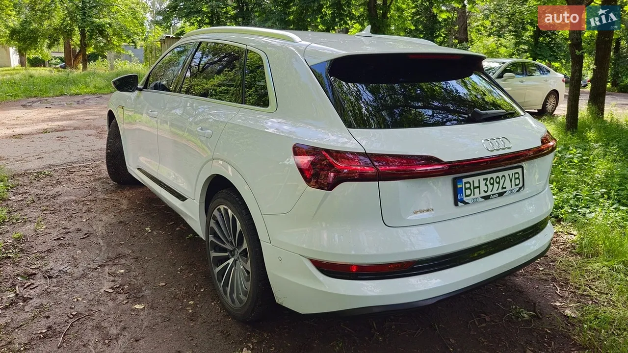 2019 Audi e-tron - мініатюра 5
