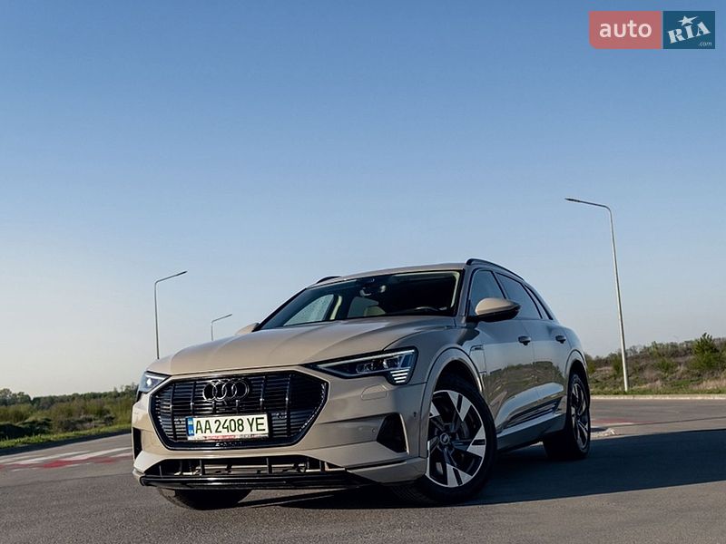 Внедорожник / Кроссовер Audi e-tron 2021 в Виннице