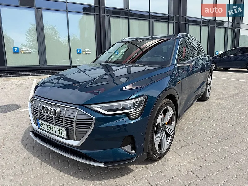 Audi e-tron 2019
