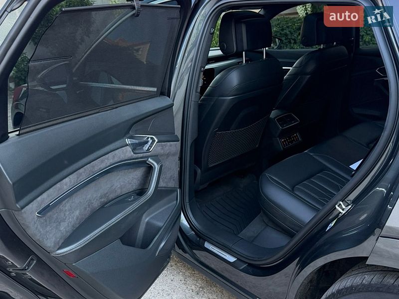 Позашляховик / Кросовер Audi e-tron 2019 в Одесі