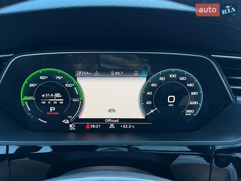 Позашляховик / Кросовер Audi e-tron 2019 в Одесі