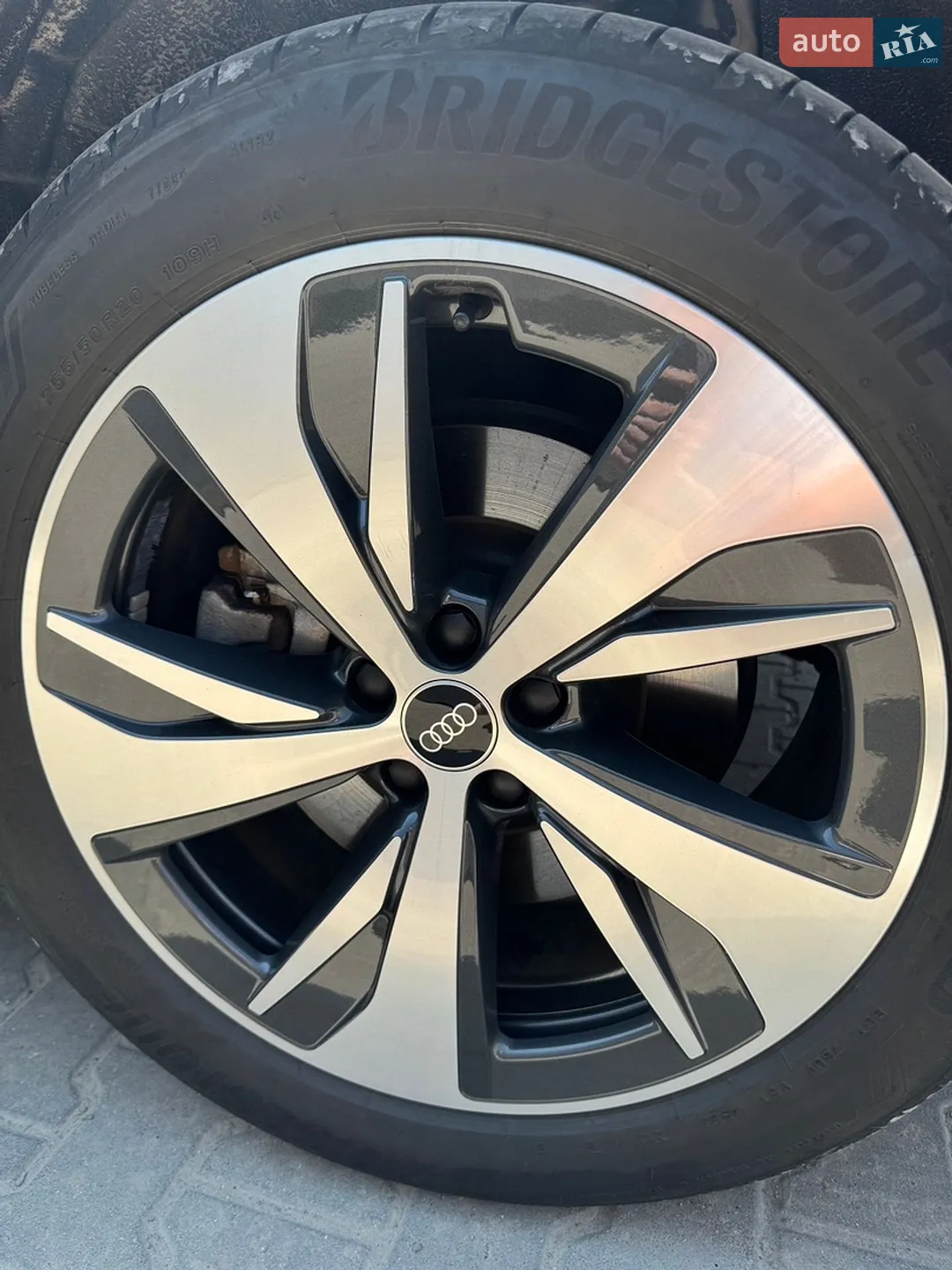 Audi e-tron 2022 VIN WAUZZZGE7NB031984 фото оголошення 23 з 24