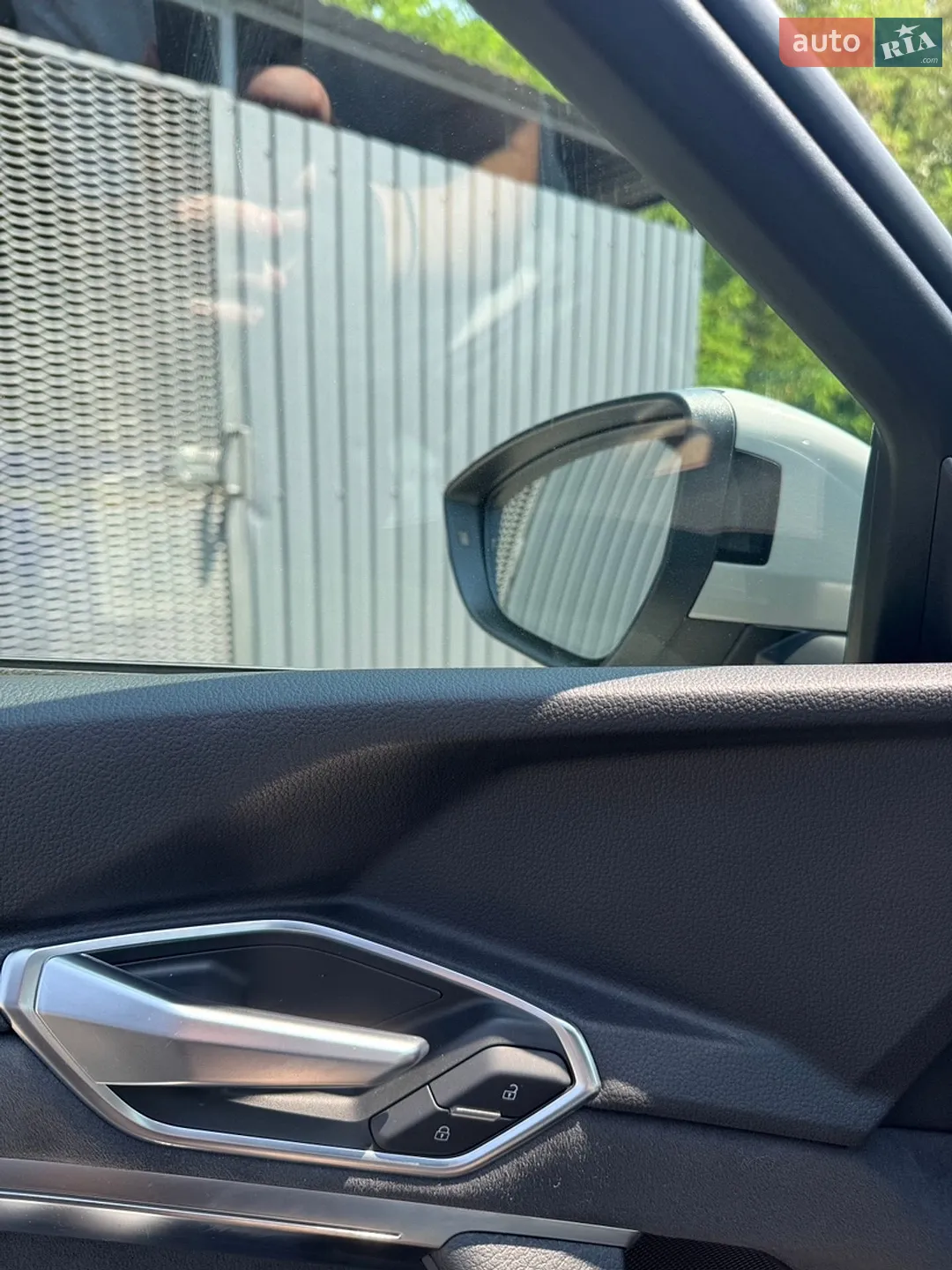 Audi e-tron 2022 VIN WAUZZZGE7NB031984 фото оголошення 12 з 24