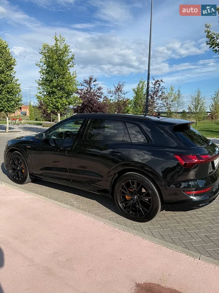 2019 Audi e-tron - мініатюра 4