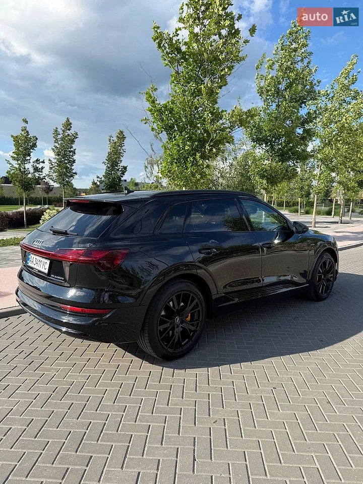 2019 Audi e-tron - мініатюра 5