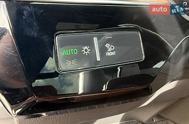 Внедорожник / Кроссовер Audi e-tron 2019 в Львове