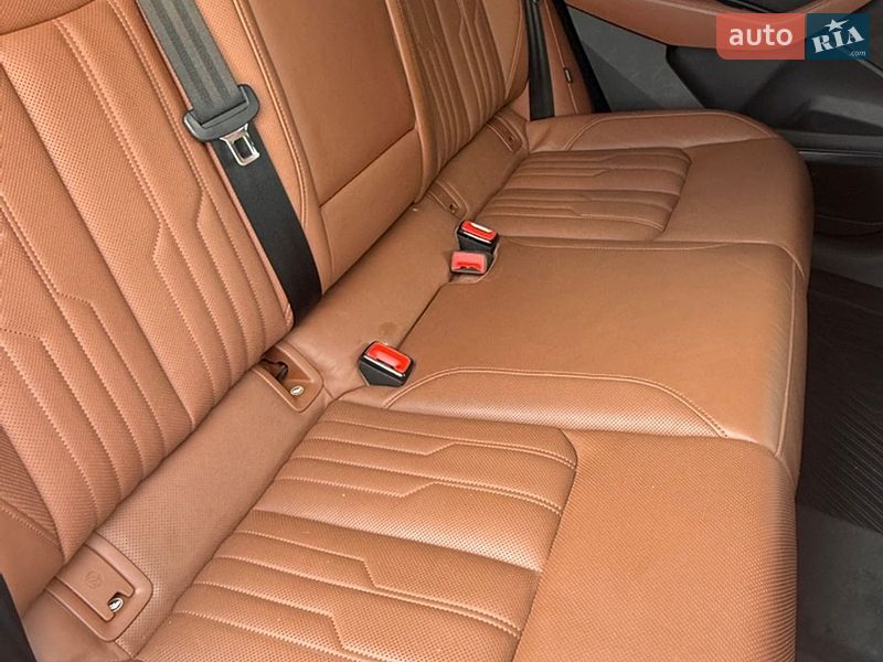 Внедорожник / Кроссовер Audi e-tron 2019 в Львове