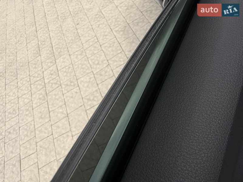 Внедорожник / Кроссовер Audi e-tron 2019 в Львове