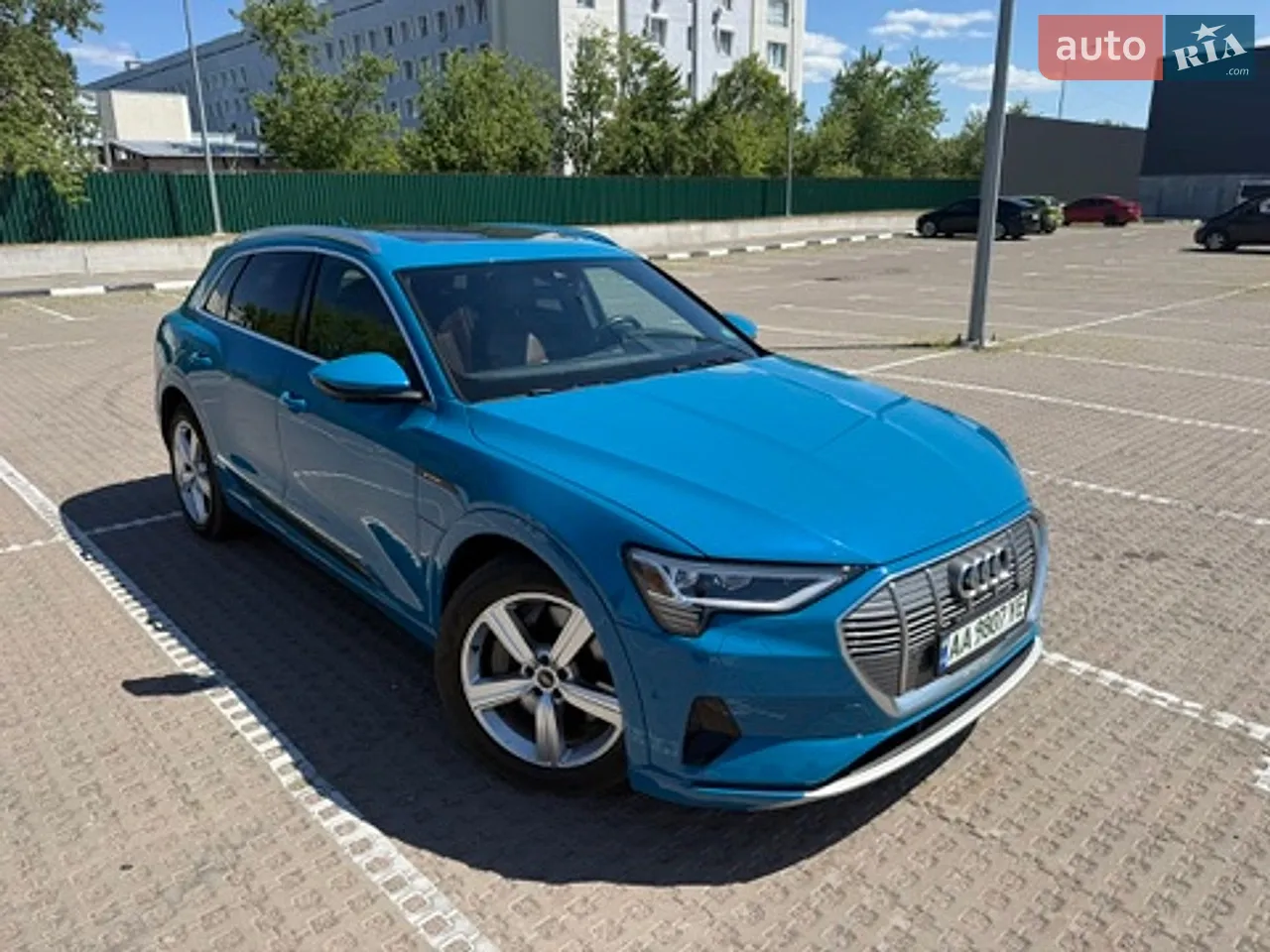 2019 Audi e-tron - мініатюра 4