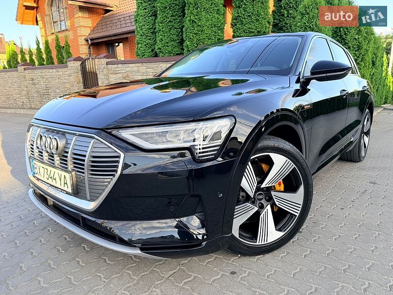 Audi e-tron 2022