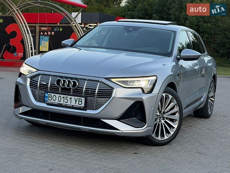Audi e-tron 2021