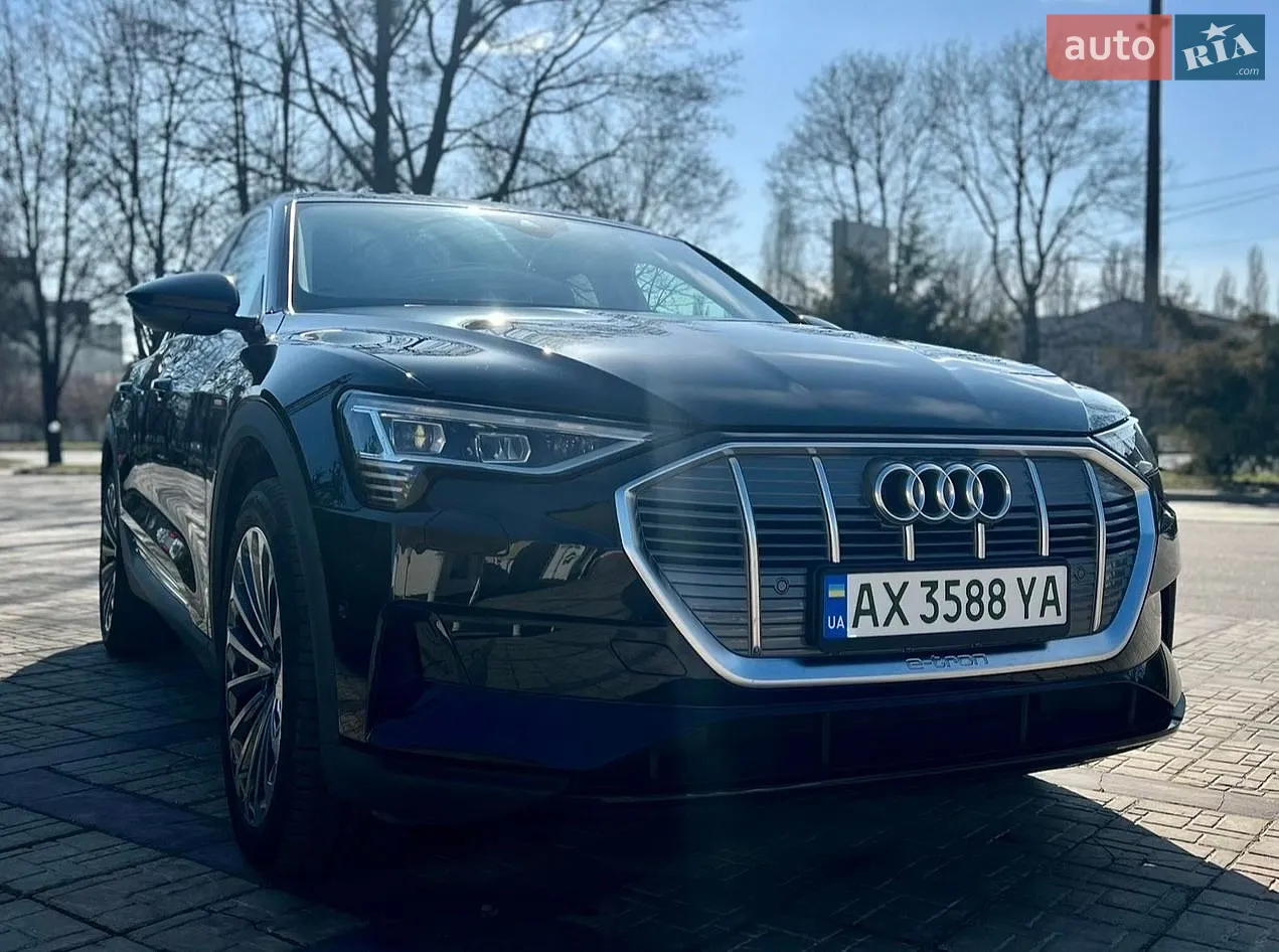 2021 Audi e-tron - мініатюра 5