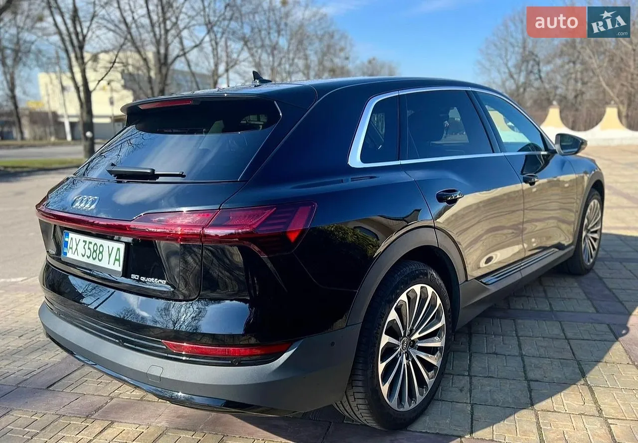 2021 Audi e-tron - мініатюра 4