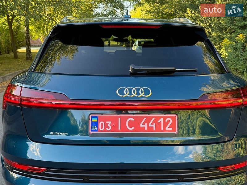 Внедорожник / Кроссовер Audi e-tron 2020 в Ровно
