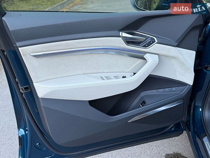 Внедорожник / Кроссовер Audi e-tron 2020 в Ровно