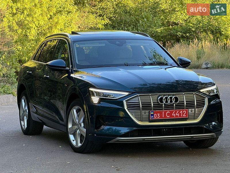 Внедорожник / Кроссовер Audi e-tron 2020 в Ровно