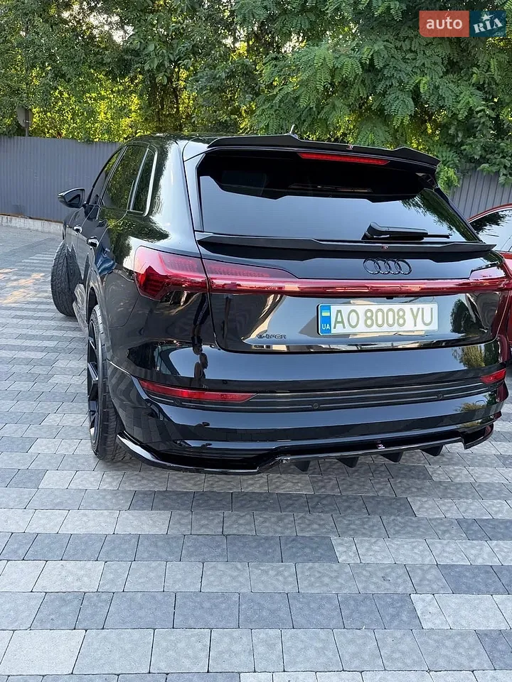 2022 Audi e-tron - мініатюра 5