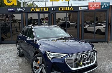 Audi e-tron  2020