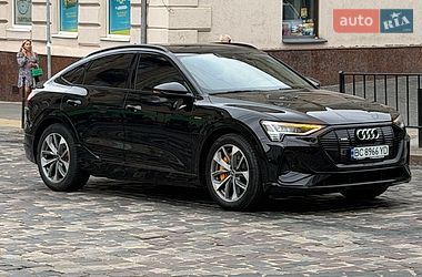 Audi e-tron  2020