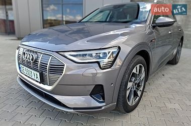 Audi e-tron  2020