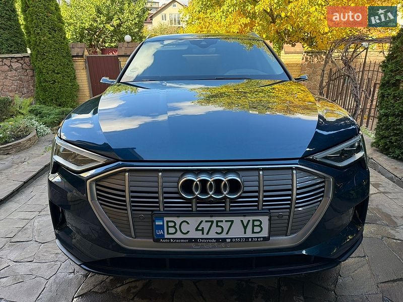 Внедорожник / Кроссовер Audi e-tron 2019 в Киеве фото Внедорожник / Кроссовер Audi e-tron 2019 в Киеве