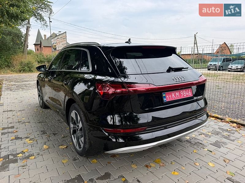 Позашляховик / Кросовер Audi e-tron 2019 в Чернівцях