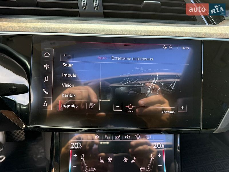 Позашляховик / Кросовер Audi e-tron 2019 в Рівному