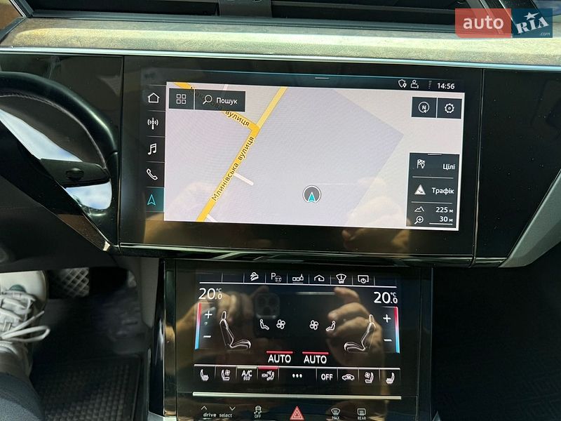 Позашляховик / Кросовер Audi e-tron 2019 в Рівному