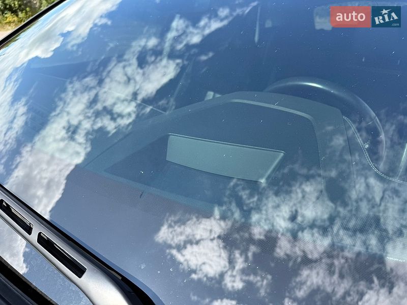 Позашляховик / Кросовер Audi e-tron 2019 в Рівному