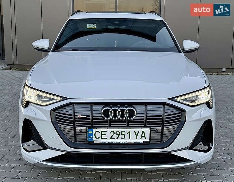 Внедорожник / Кроссовер Audi e-tron 2020 в Киеве фото 3 Внедорожник / Кроссовер Audi e-tron 2020 в Киеве