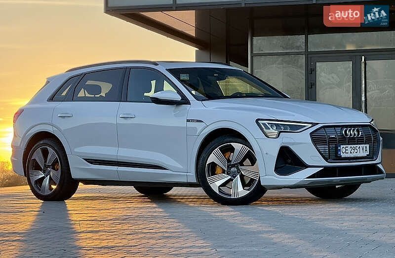 Внедорожник / Кроссовер Audi e-tron 2020 в Киеве фото 4 Внедорожник / Кроссовер Audi e-tron 2020 в Киеве