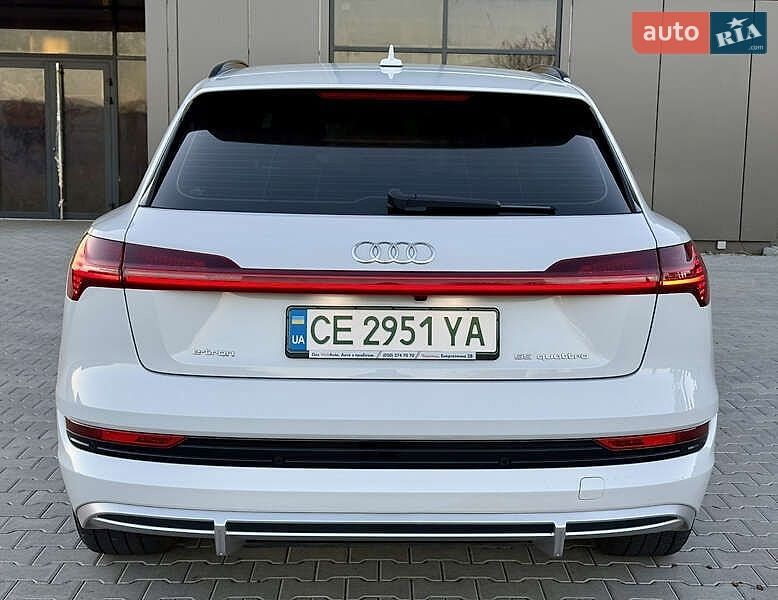 Внедорожник / Кроссовер Audi e-tron 2020 в Киеве фото 6 Внедорожник / Кроссовер Audi e-tron 2020 в Киеве