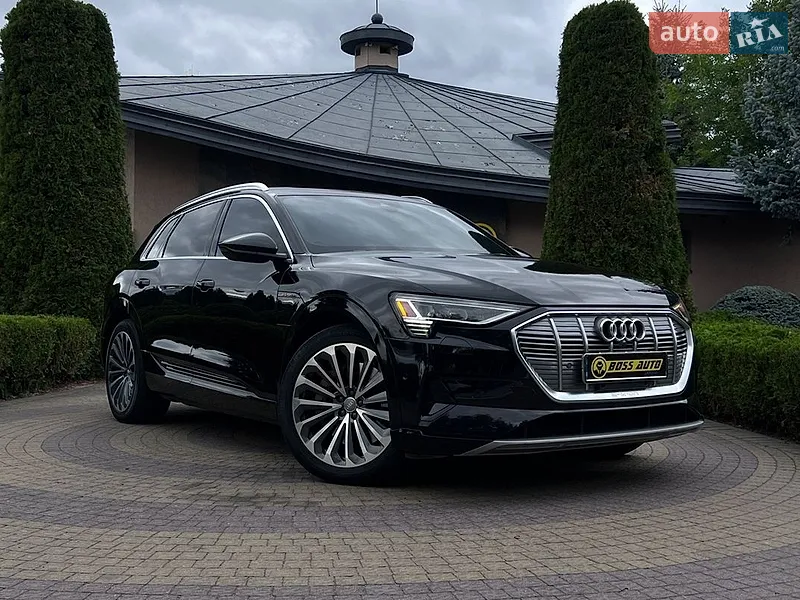 Audi e-tron 2019