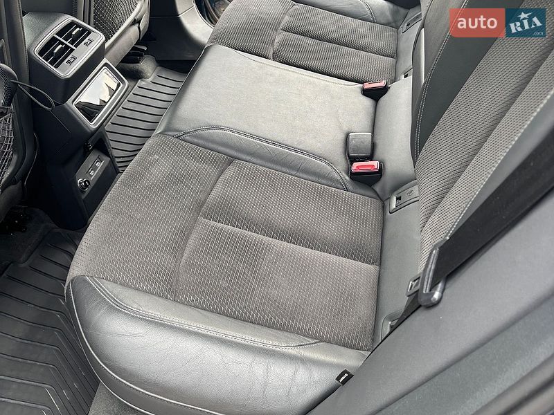 Позашляховик / Кросовер Audi e-tron 2019 в Києві
